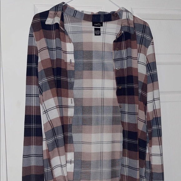 flannel - Picture 1 of 4